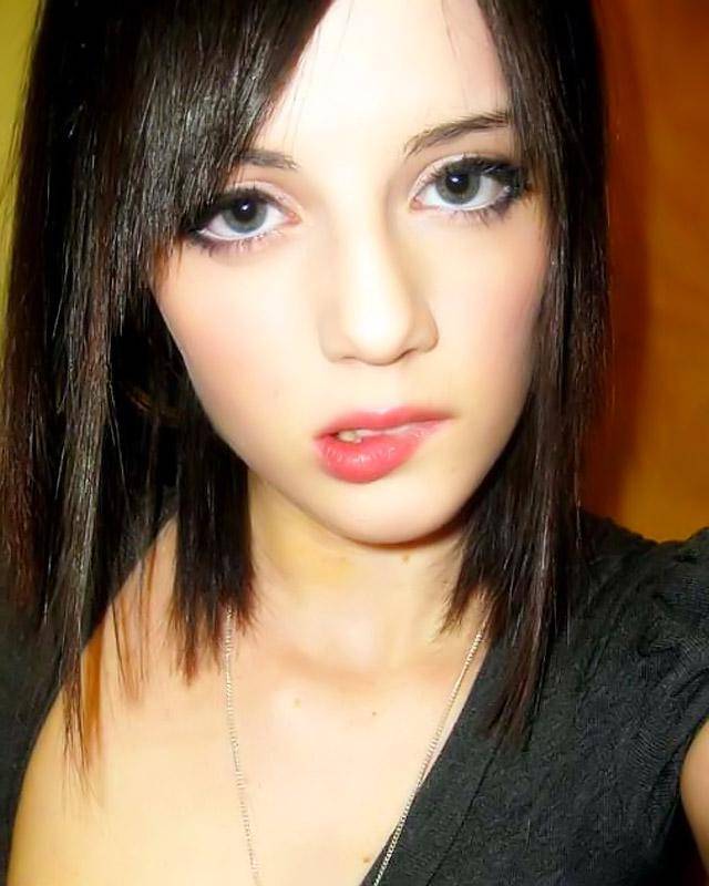 Домашние фотографии голых девушек-эмо 11 фотография