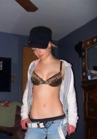 Развратные молодки показывают себя 4 фотография