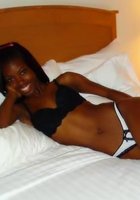 Очень соблазнительная темнокожая девушка хочет тебя 6 фотография