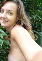 Деревенские девушки классно развлекаются 27 фотография