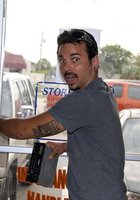 Устроил групповушку в гараже 11 фотография Устроил групповушку в гараже 11 фотография