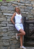 Зрелая дает в жопу и в рот 1 фотография