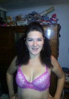 Сучка развлекается с бананом в комнате 5 фотография